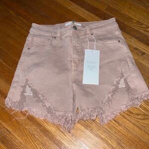 Brand new mauve Risen shorts